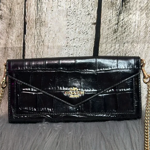 COACH - Crossbody/clutch/wallet - Picture 2 of 9